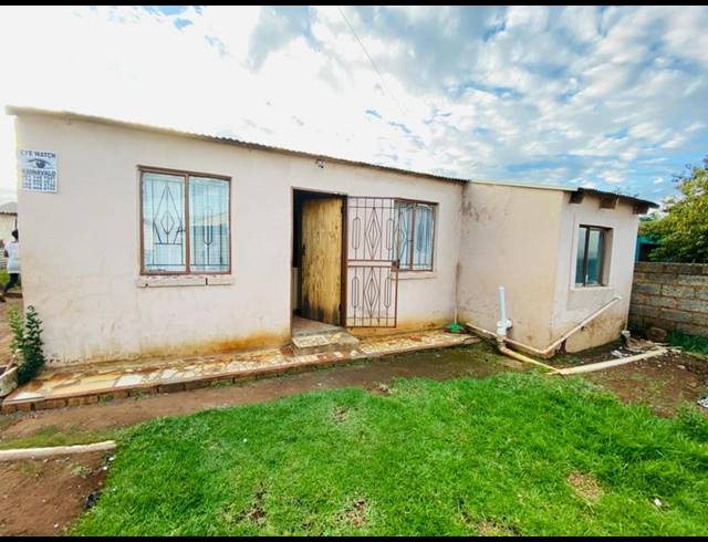 2 BEDROOM HOUSE FOR SALE IN KATLEHONG SOUTH